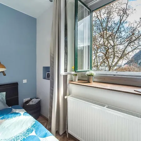 Appartamento Grand Danube Dobrentei26 *